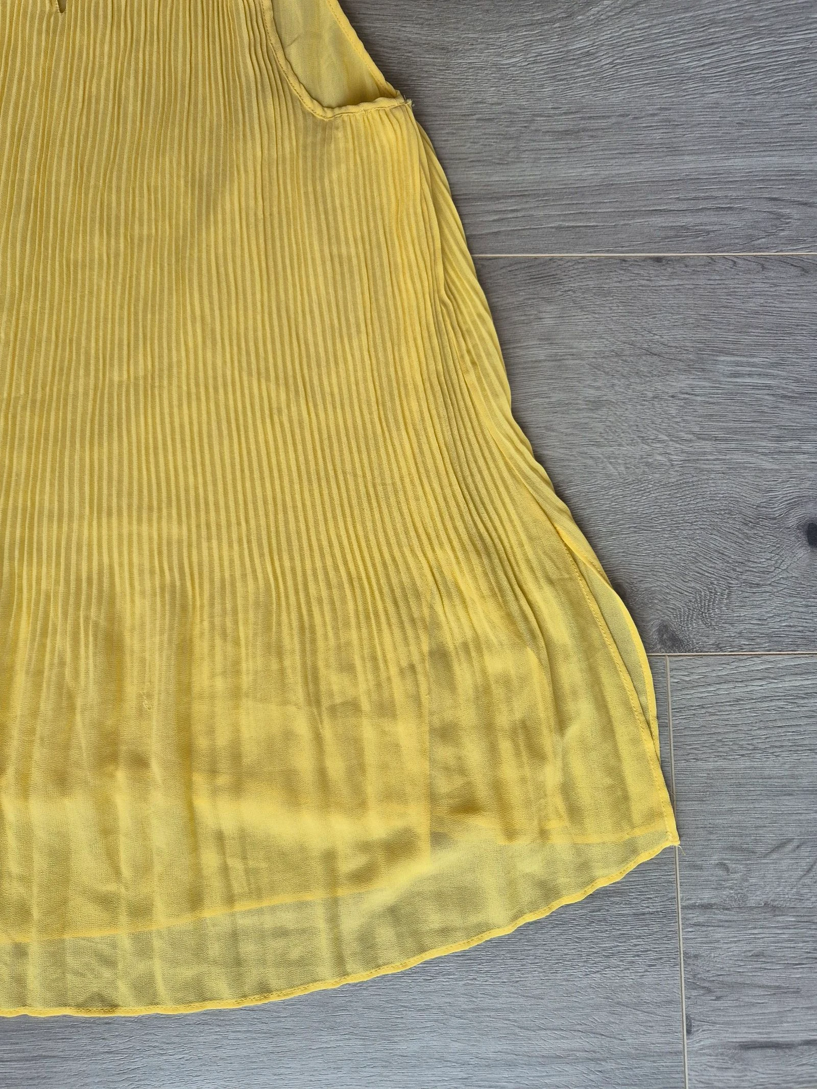 ZARA Haut Plissé Jaune / Blouse Sans Manches avec Fermeture Arrière – Taille S – photo 9